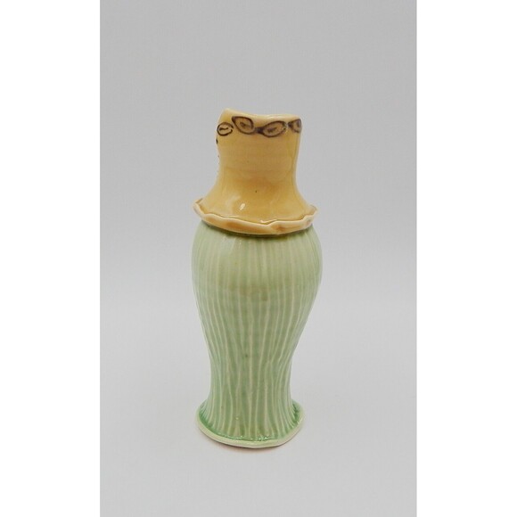 Art Pottery Bustier Top Vase Figure Beige Green 7.75 Inches Tall Signed - Picture 2 of 6